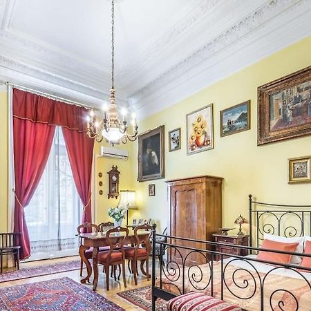 Jozsef-Corvin Central Budapest Ngoại thất bức ảnh