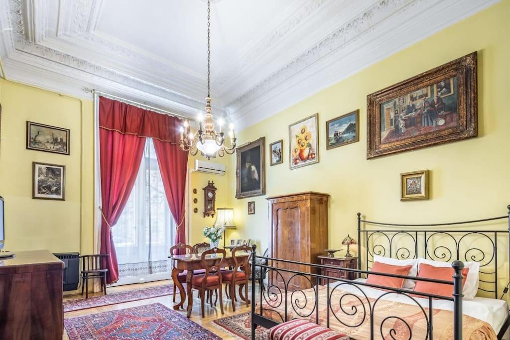 Jozsef-Corvin Central Budapest Ngoại thất bức ảnh
